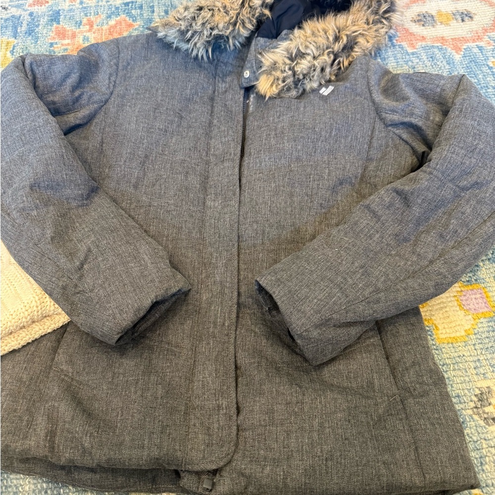 Obermeyer Womens Gray Winter Ski Jacket Sz 4